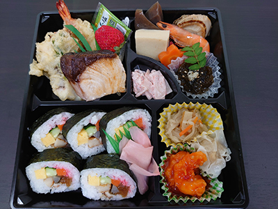 お弁当 2,160円